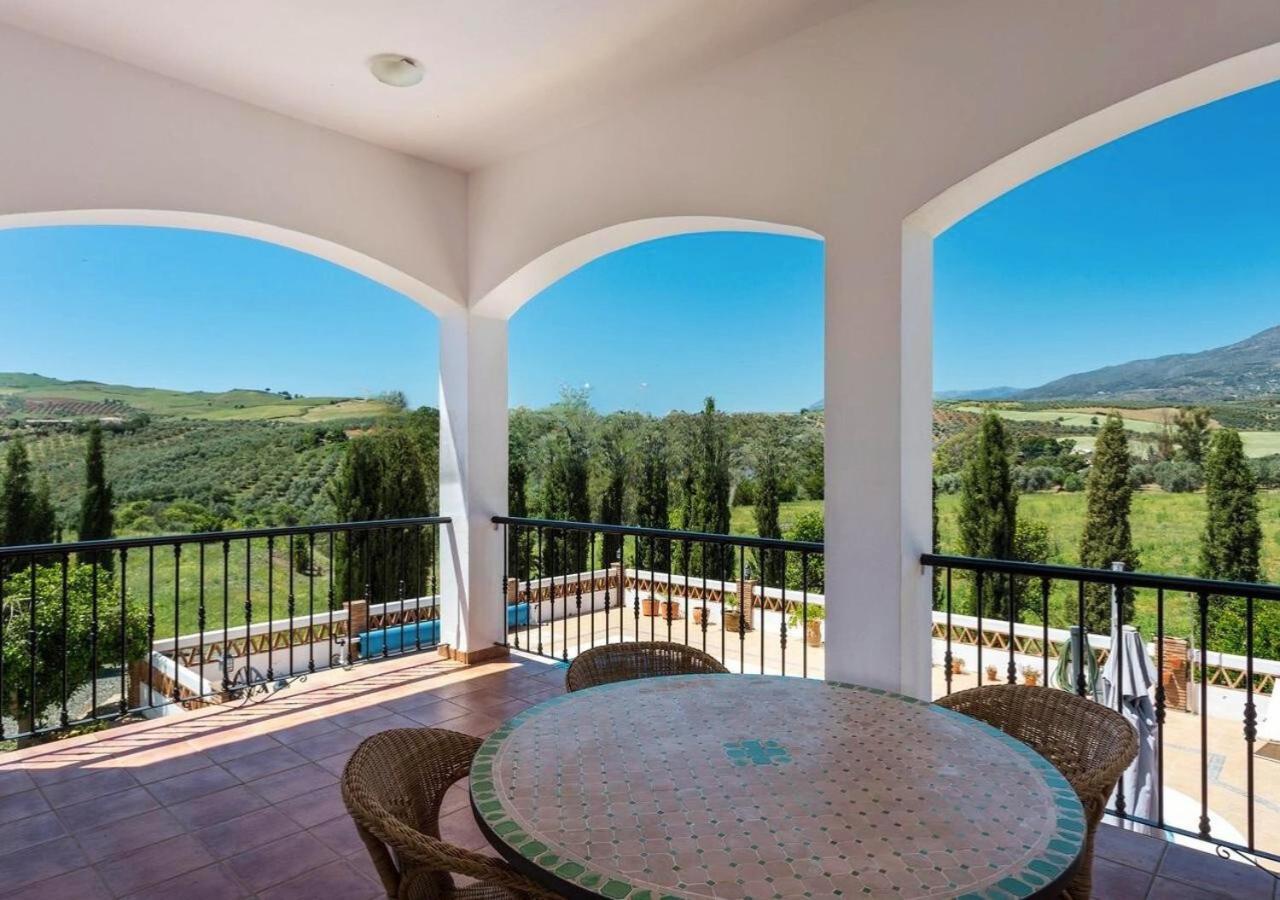 Spacious Villa With Exceptional Views In Malaga Casarabonela Zewnętrze zdjęcie