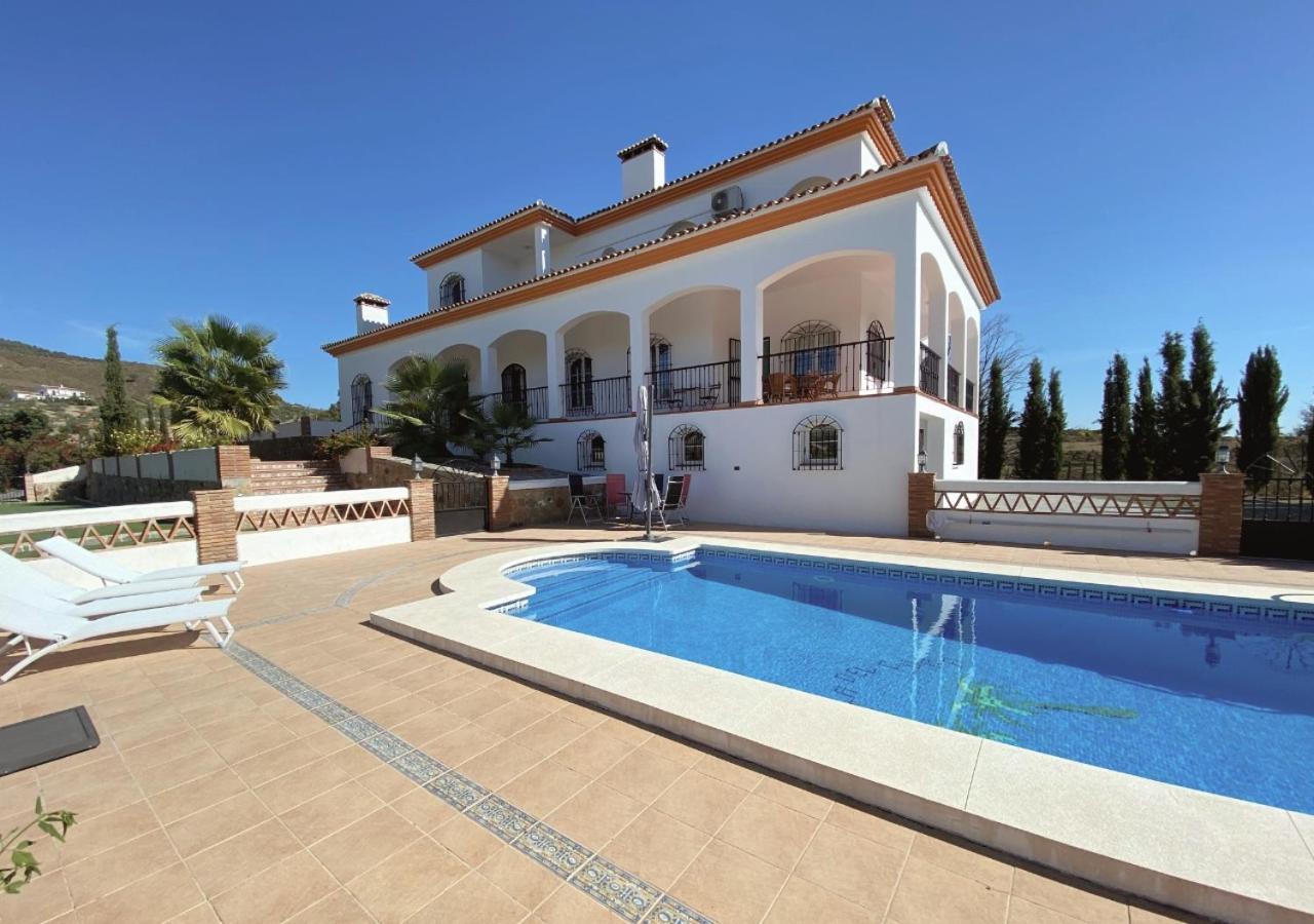 Spacious Villa With Exceptional Views In Malaga Casarabonela Zewnętrze zdjęcie